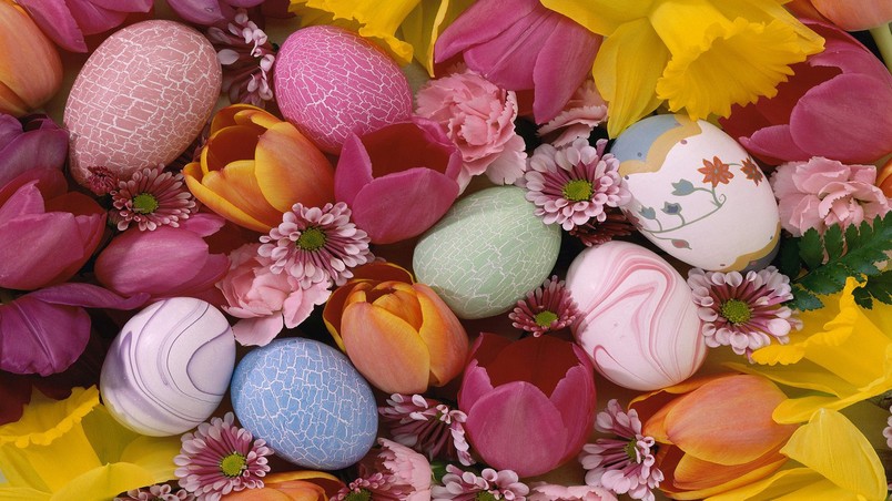 Easter Pastel Eggs wallpaper