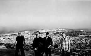 U2 black and white wallpaper