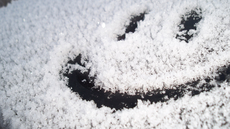Smile Snow Face wallpaper