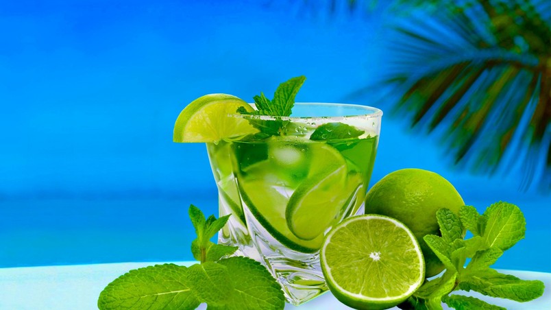 Lime Summer Cocktail wallpaper