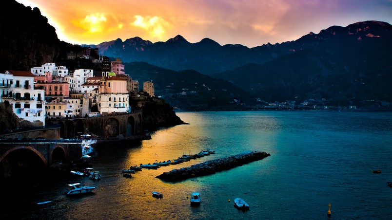 Amalfi Coast Landscape wallpaper