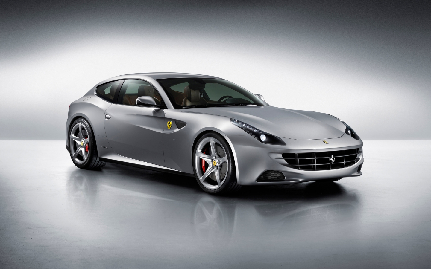 2012 Ferrari FF for 1440 x 900 widescreen resolution