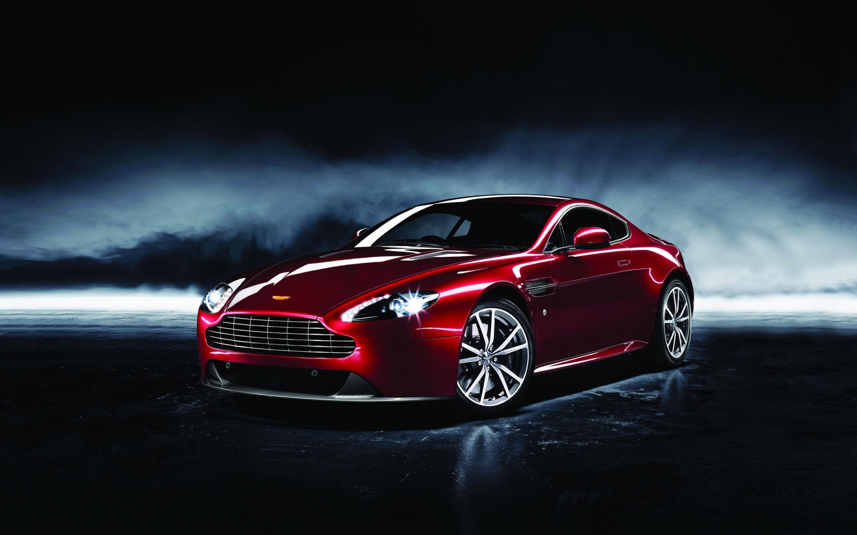 2013 Aston Martin Dragon for 1680 x 1050 widescreen resolution
