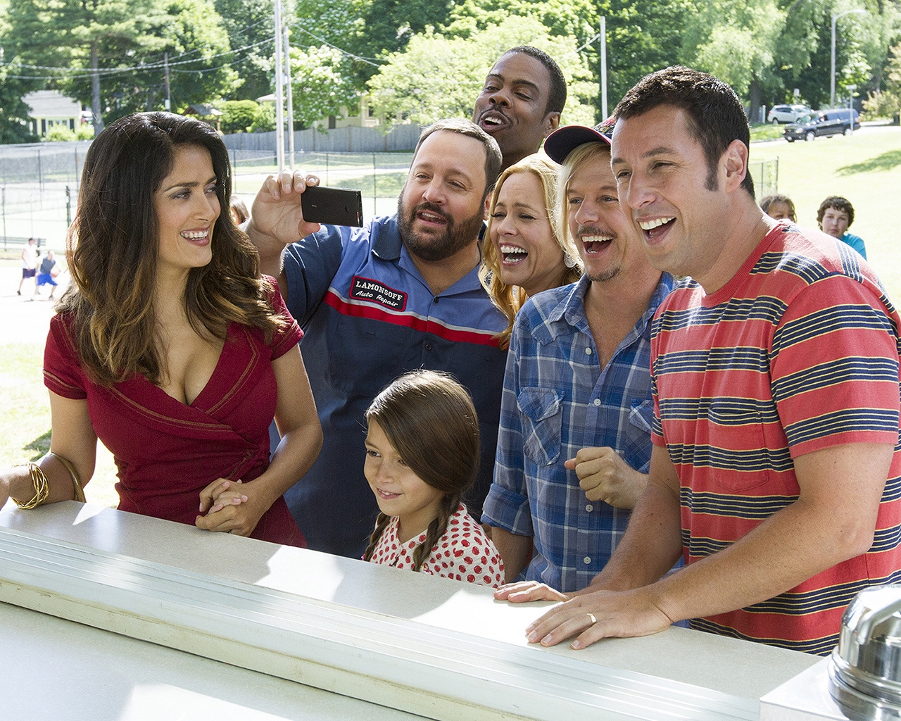 2013 Grown Ups 2 for 1280 x 1024 resolution