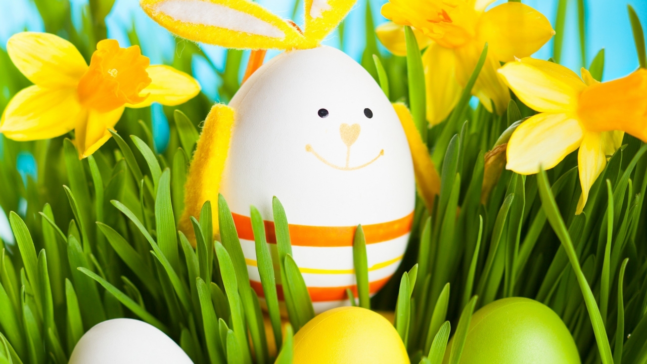 2014 Smiling Easter Egg for 1280 x 720 HDTV 720p resolution