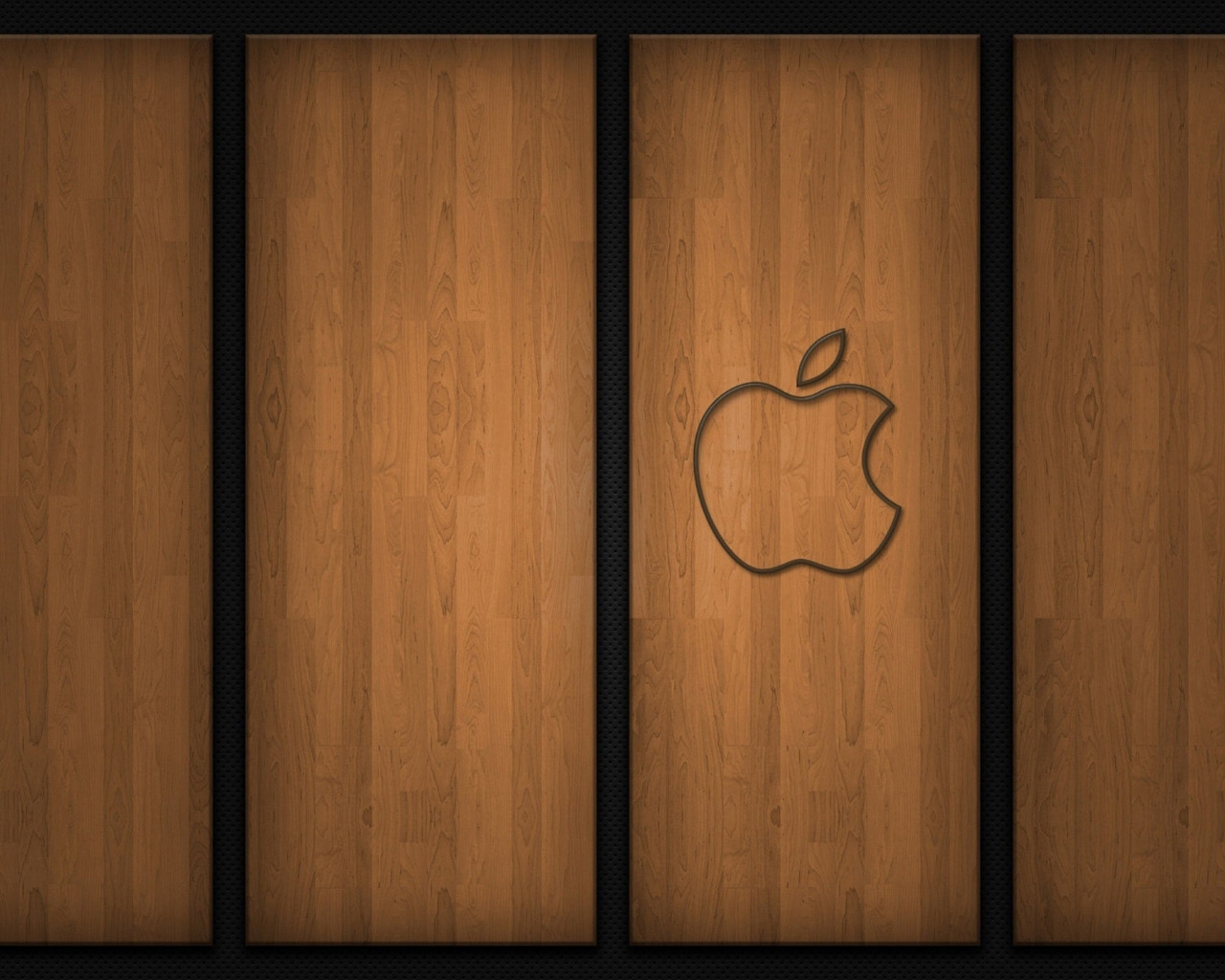 Apple logo on wood for 1280 x 1024 resolution