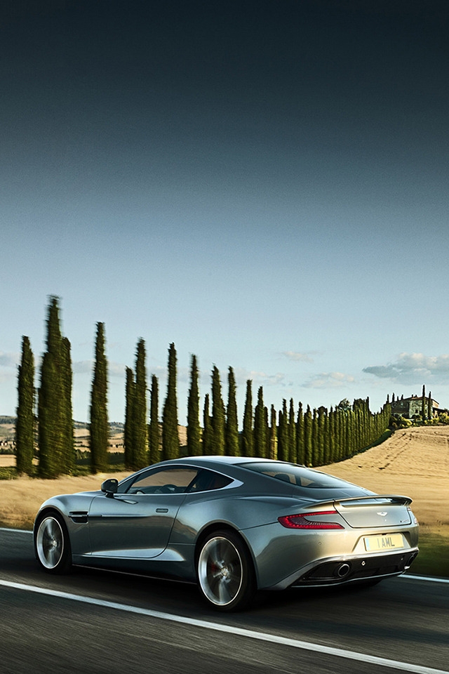 Aston Martin Vanquish 2013 for 640 x 960 iPhone 4 resolution