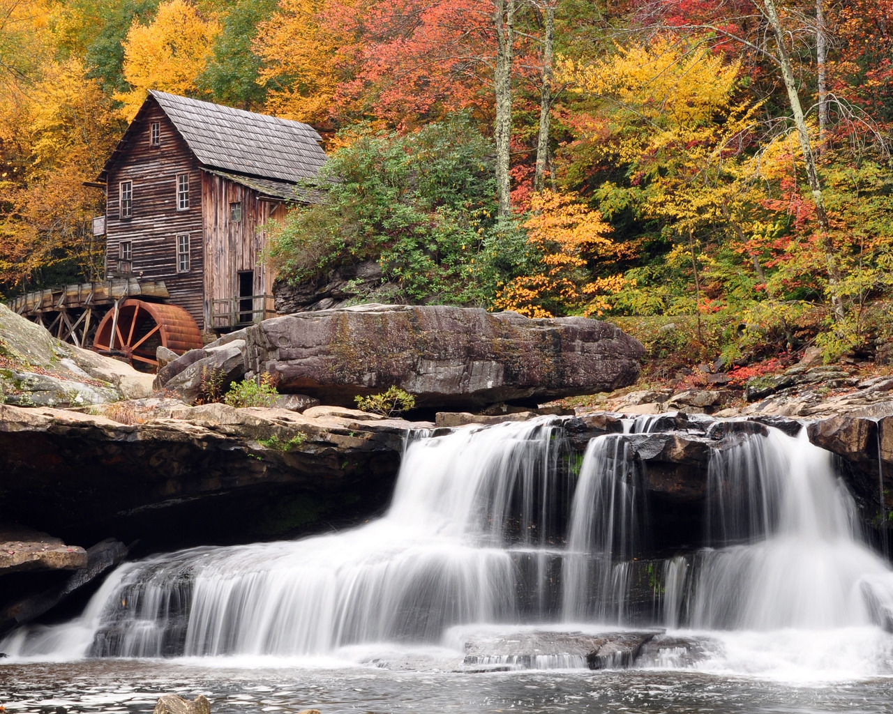 Autumn Mill for 1280 x 1024 resolution