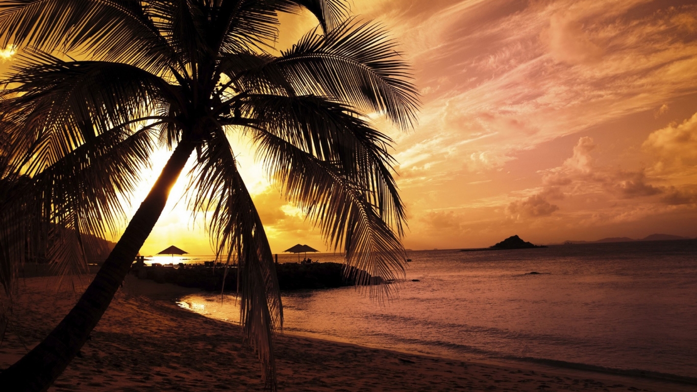 Beach Sunset for 1366 x 768 HDTV resolution