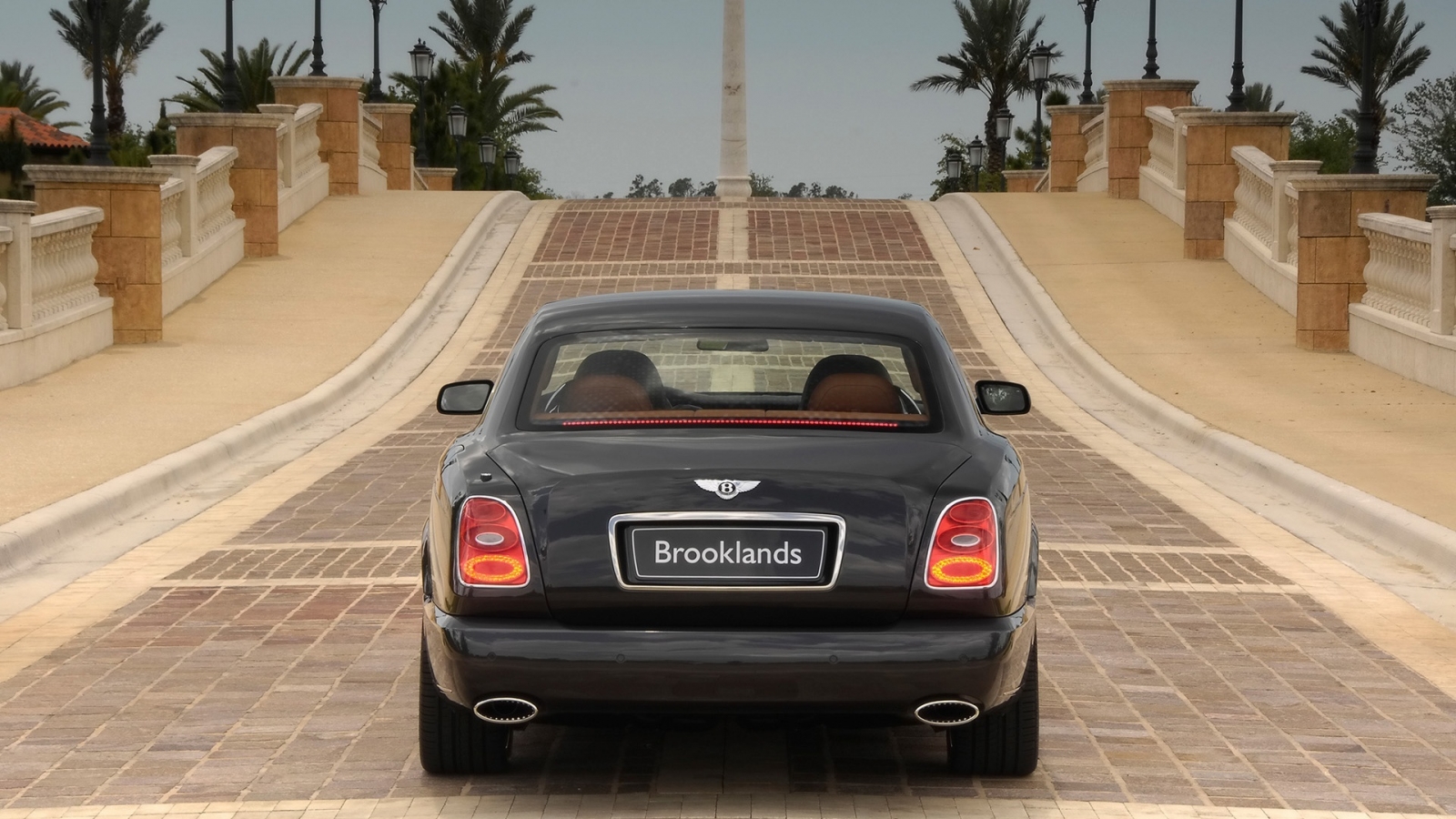 Bentley Brooklands Rear 2008 for 1600 x 900 HDTV resolution