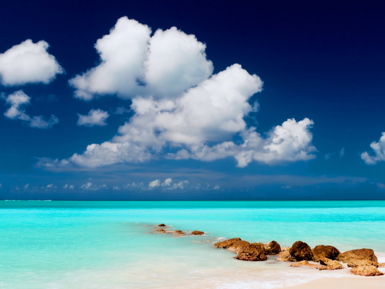 Blue Sea Landscape for 1280 x 960 resolution