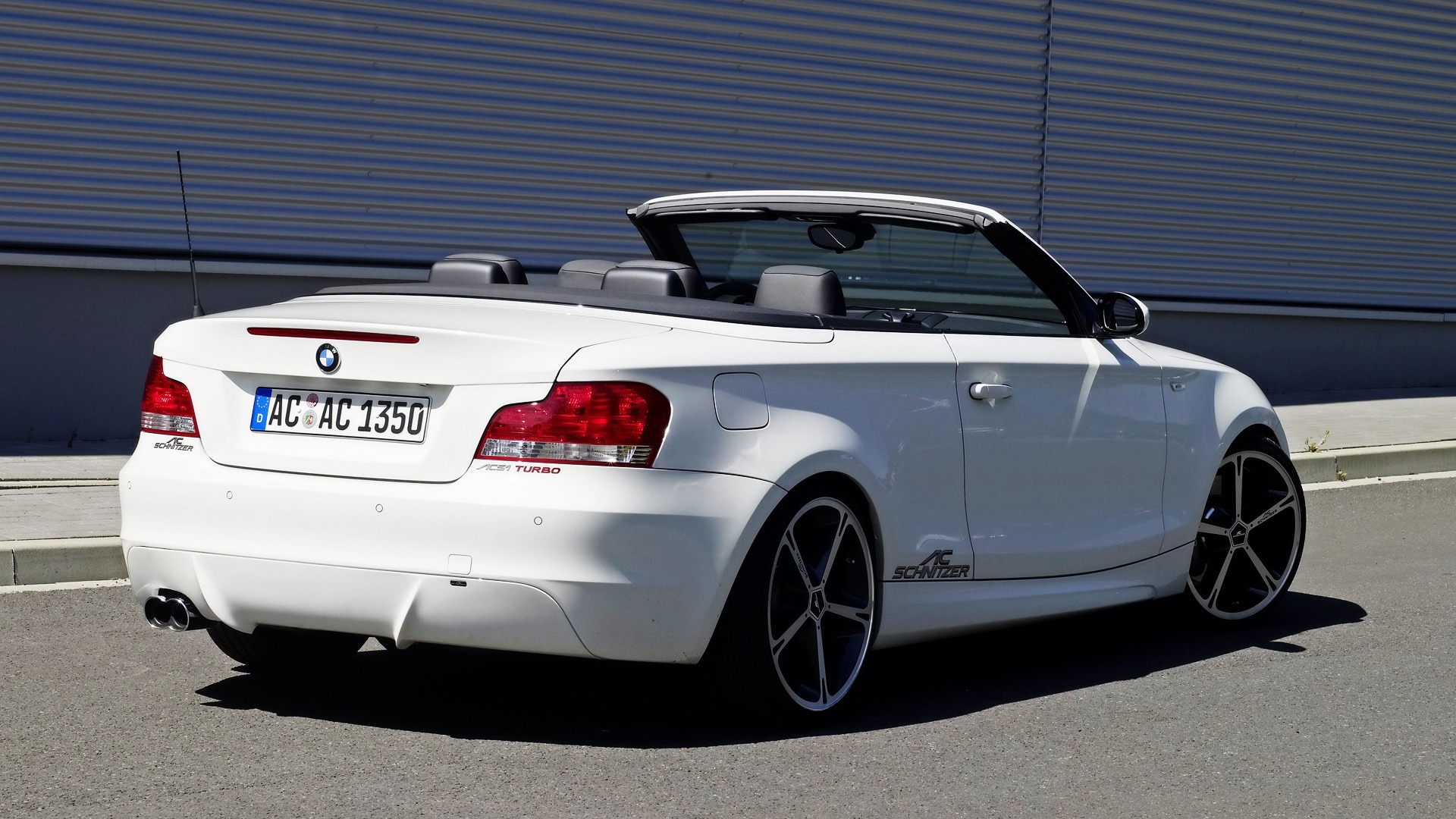 BMW 1 Series Convertible Rear Angle for 1920 x 1080 HDTV 1080p resolution