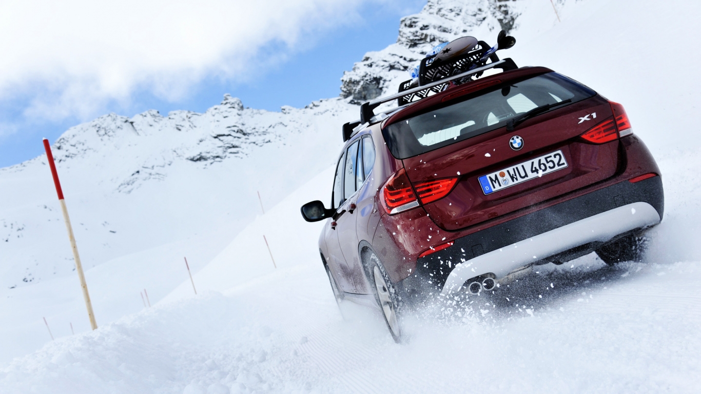 BMW X1 Snow for 1366 x 768 HDTV resolution