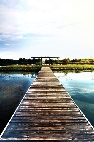 Bridge to the island for 320 x 480 iPhone resolution