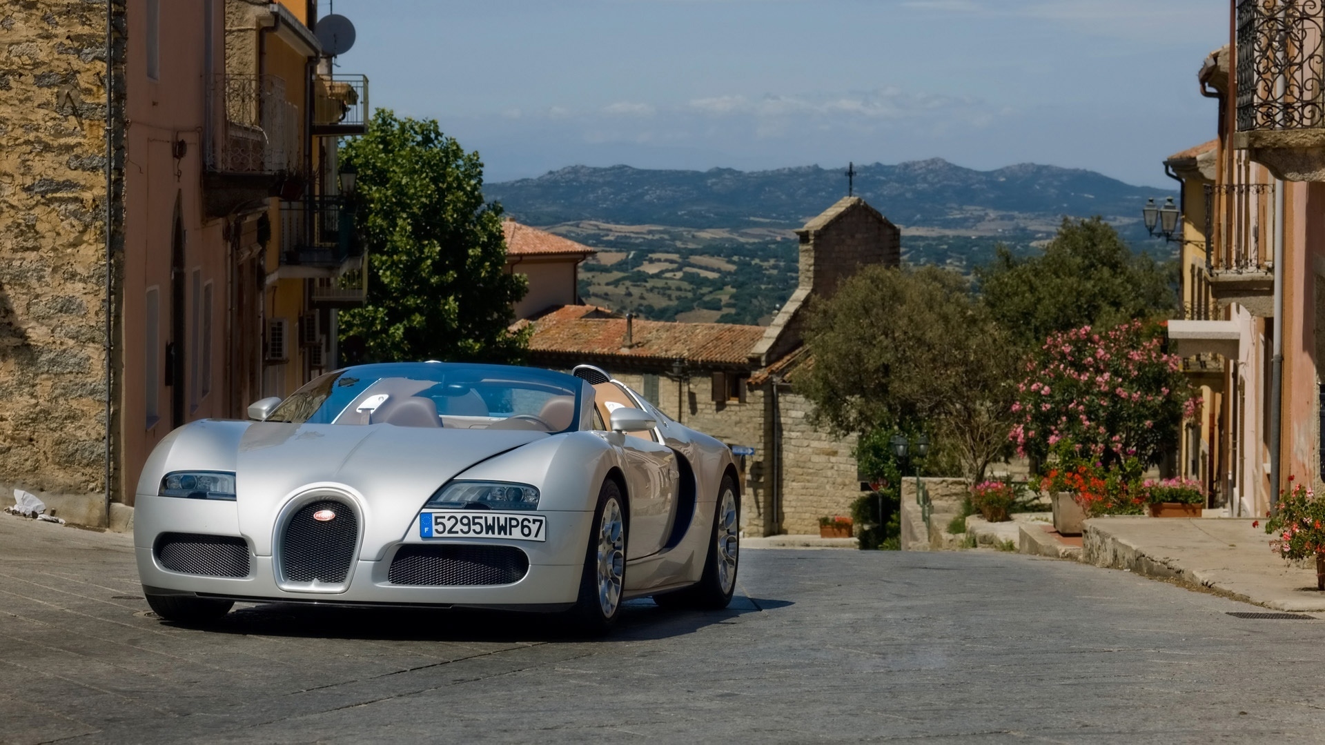Bugatti Veyron 16.4 Grand Sport 2010 in Sardinia - Front Angle for 1920 x 1080 HDTV 1080p resolution