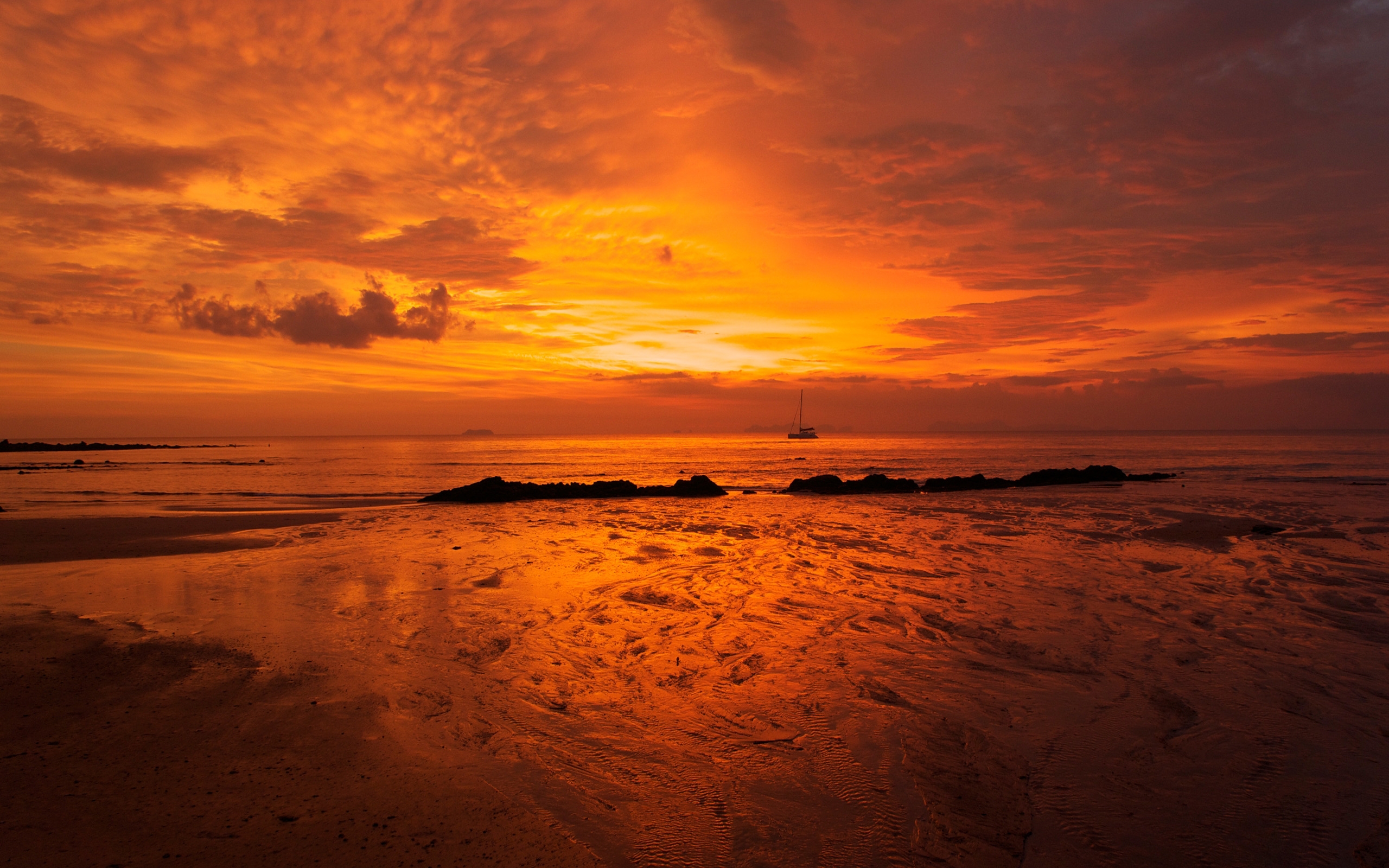 Burning Seascape for 2560 x 1600 widescreen resolution