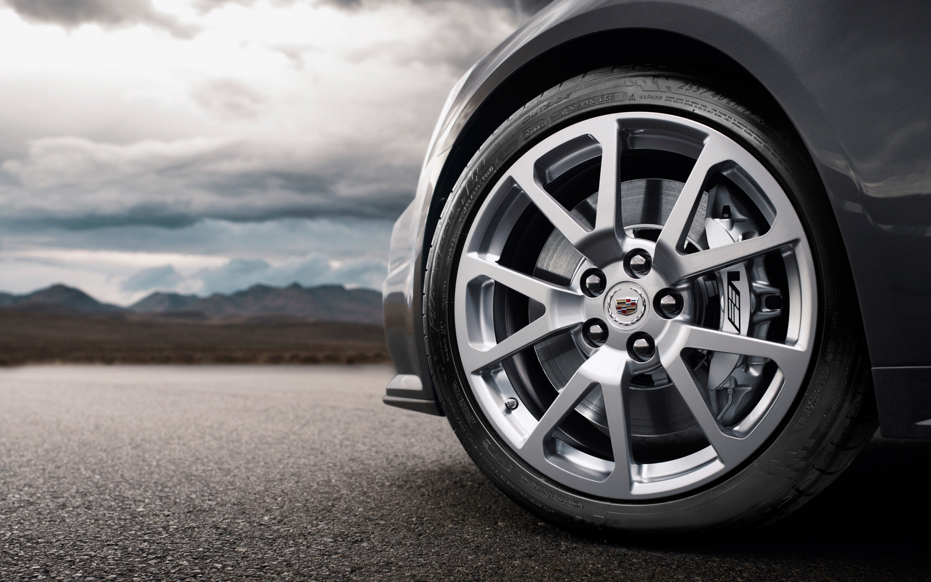 Cadillac CTS V Wheel for 1920 x 1200 widescreen resolution