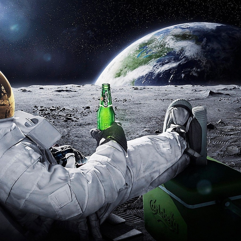 Carlsberg Beer in Space for 1024 x 1024 iPad resolution