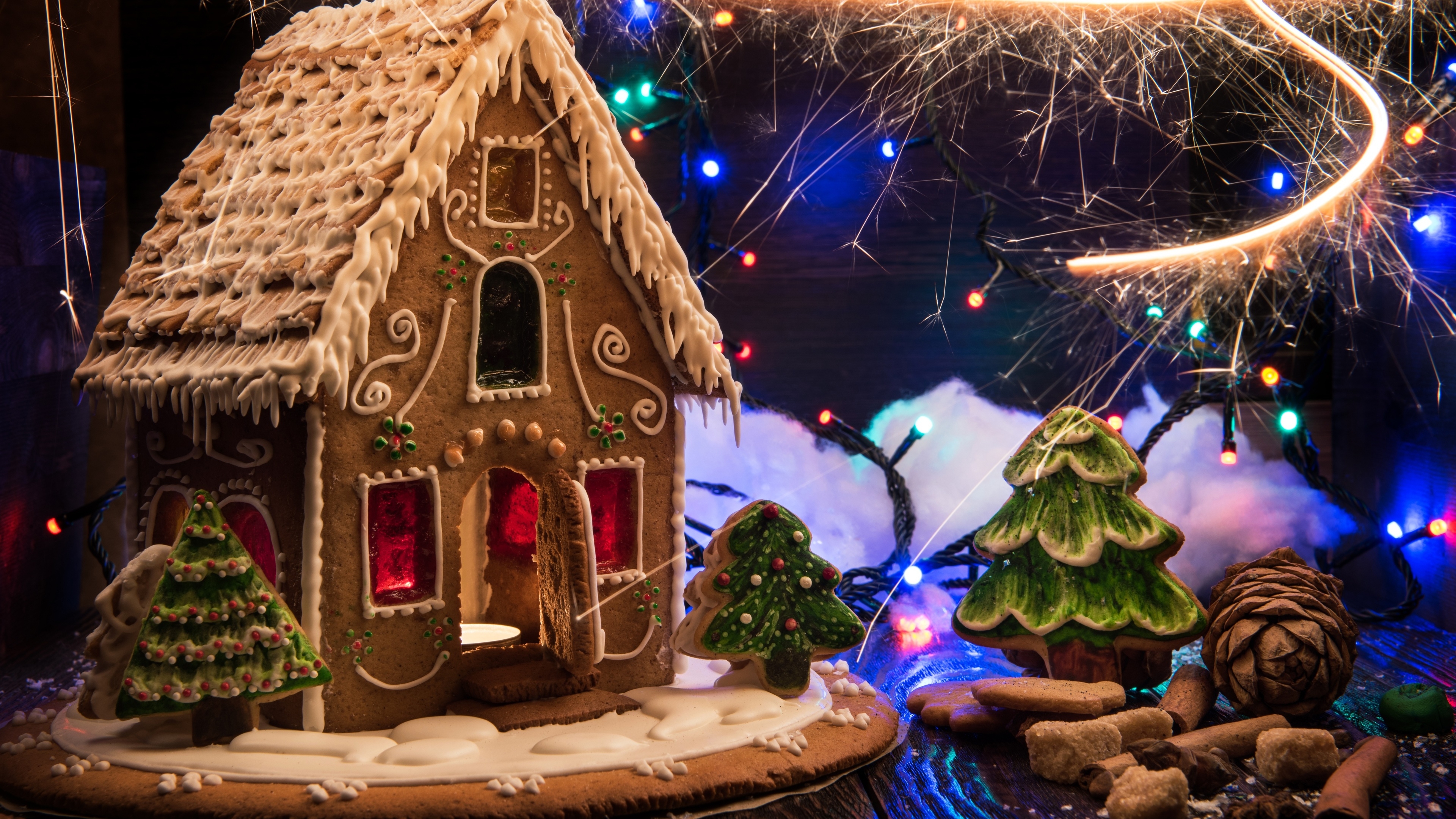 Christmas Gingerbread Decorations for 3840 x 2160 Ultra HD resolution