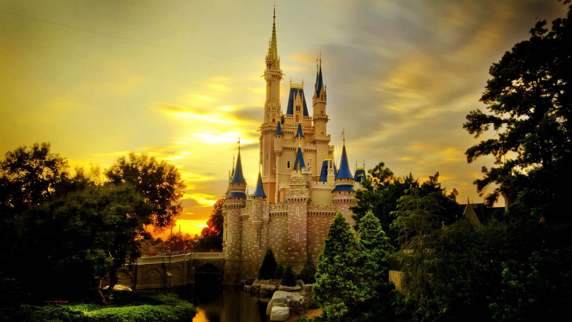 Cinderella Castle for 1920 x 1080 HDTV 1080p resolution