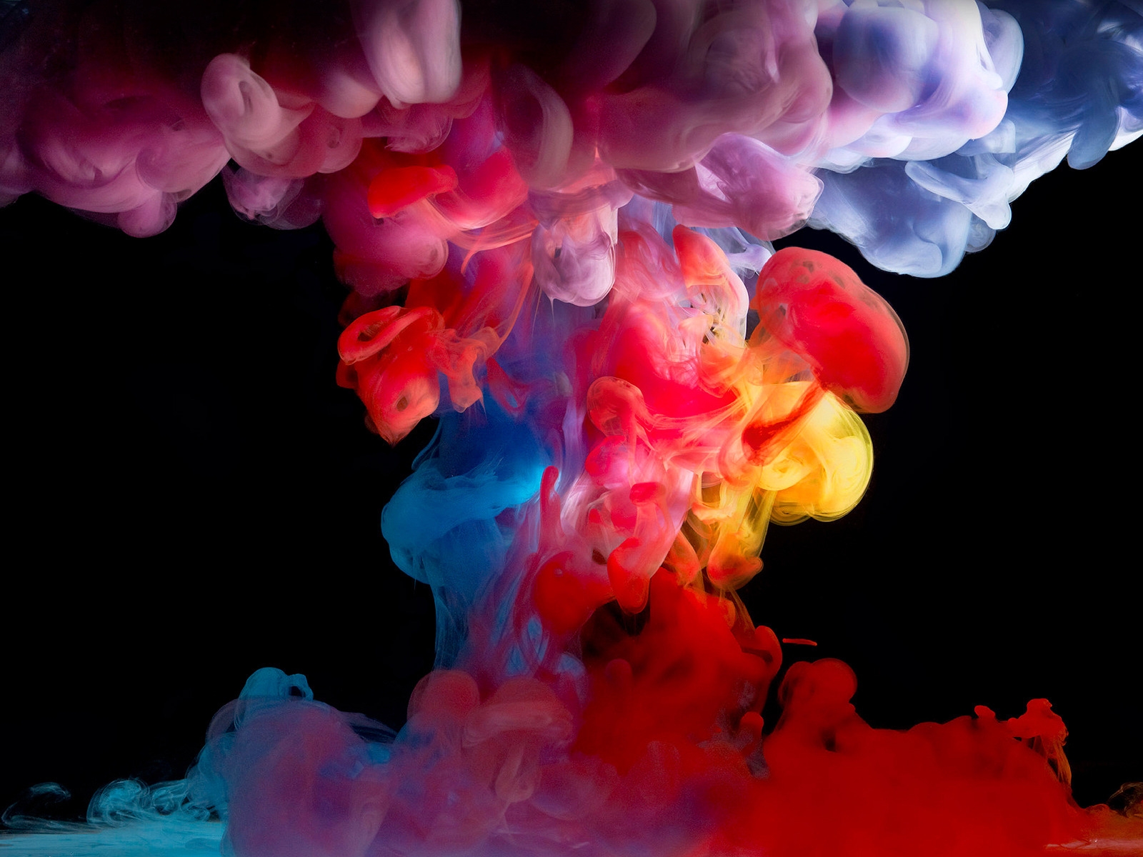 Colored Smoke Paint for 1600 x 1200 resolution