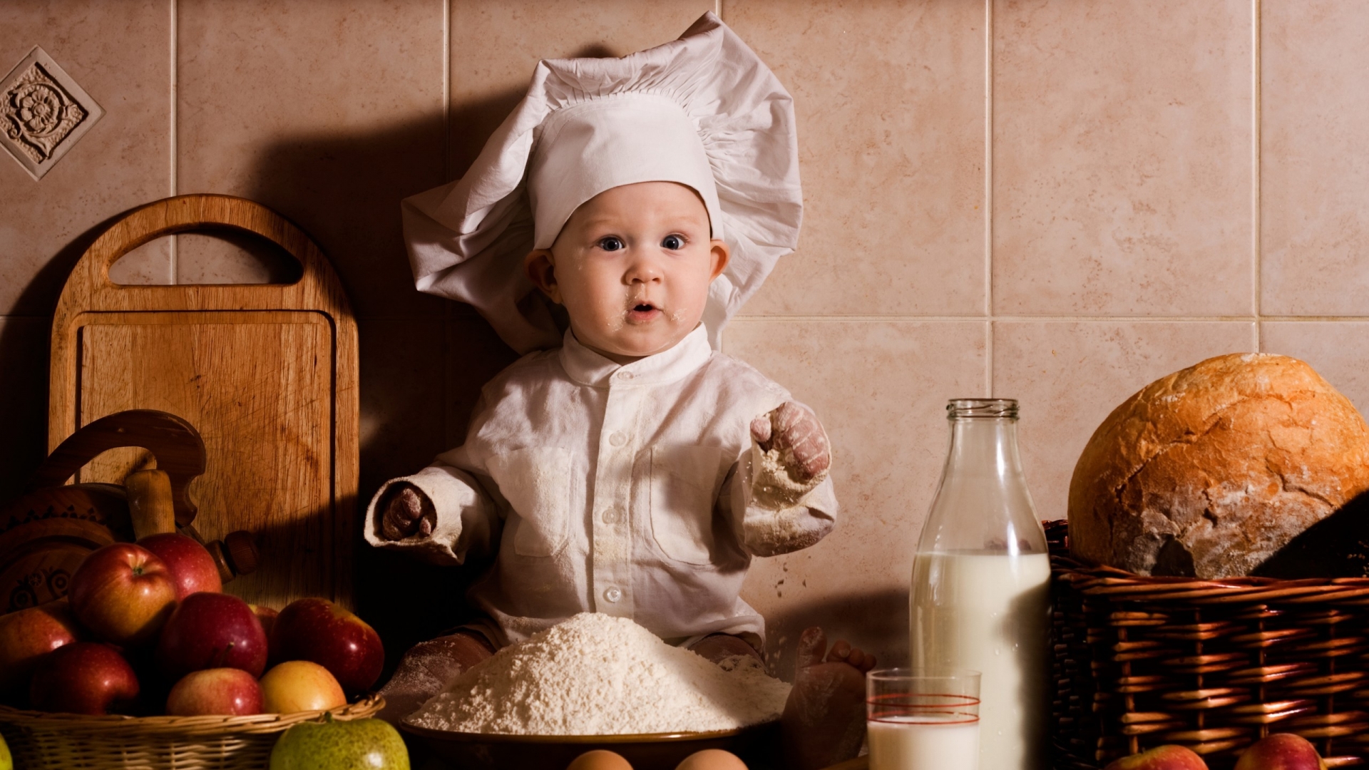 Cute Little Boy Chef for 1920 x 1080 HDTV 1080p resolution