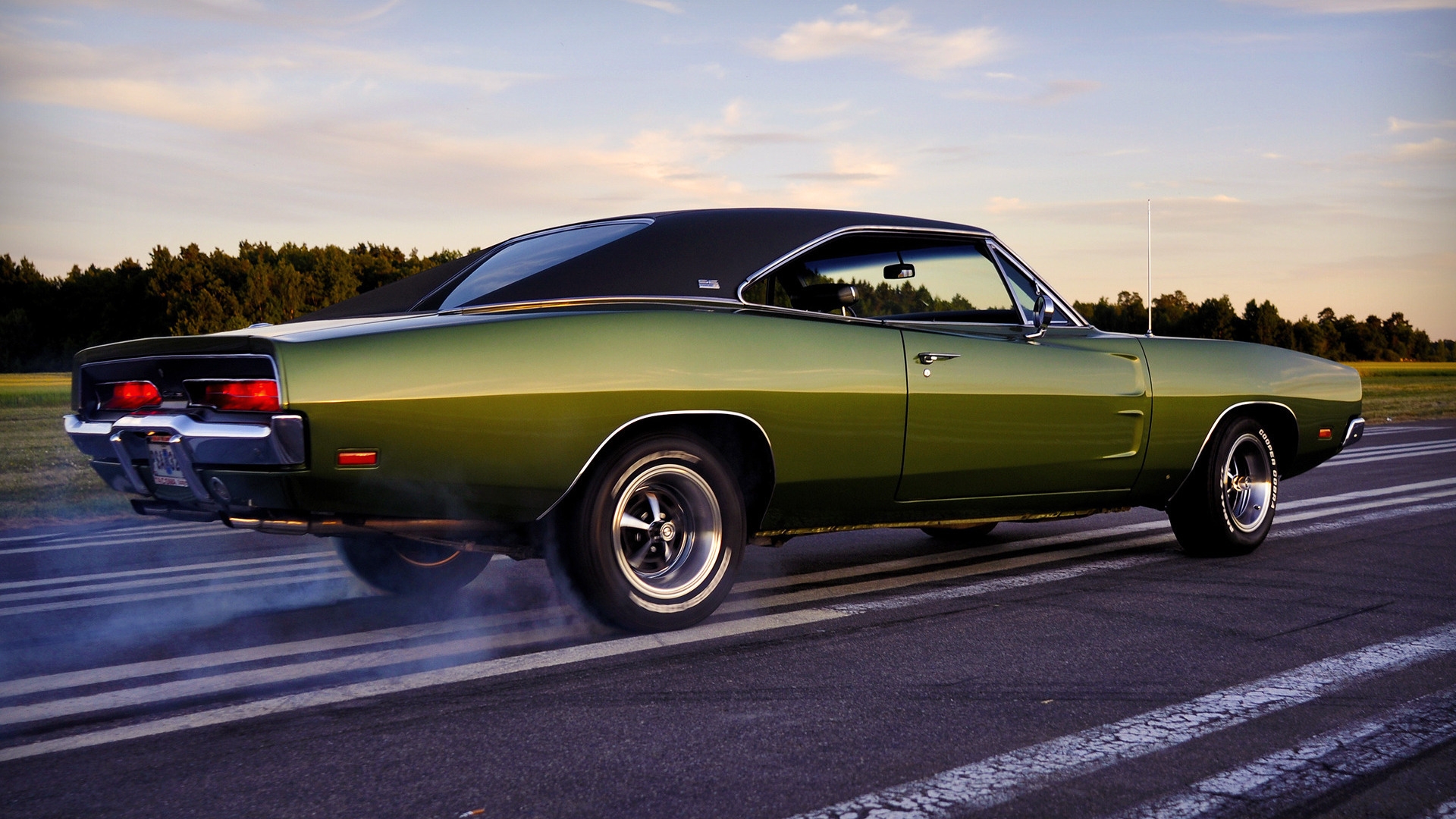 Dodge Charger Muscle Car for 1920 x 1080 HDTV 1080p resolution