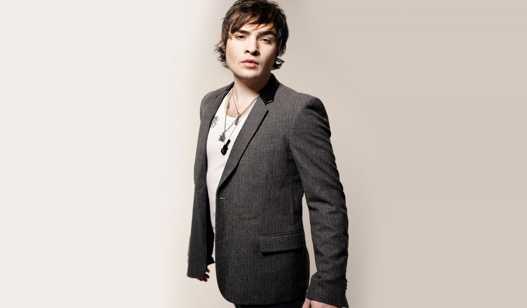 Ed Westwick Cool for 1024 x 600 widescreen resolution
