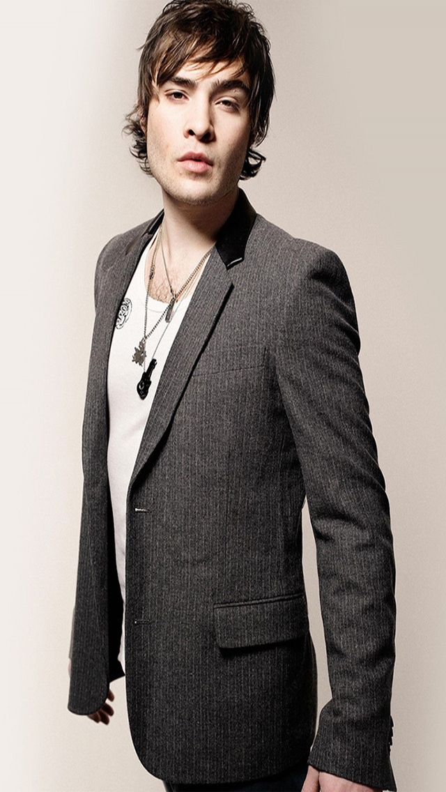 Ed Westwick Cool for 640 x 1136 iPhone 5 resolution