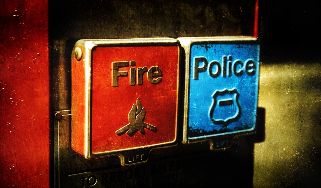 Emergency Fire and Police for 1024 x 600 widescreen resolution