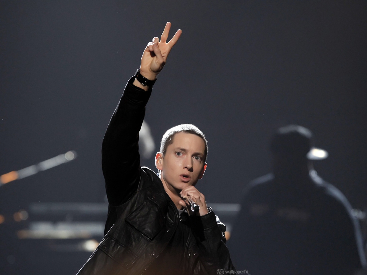 Eminem Peace for 1280 x 960 resolution