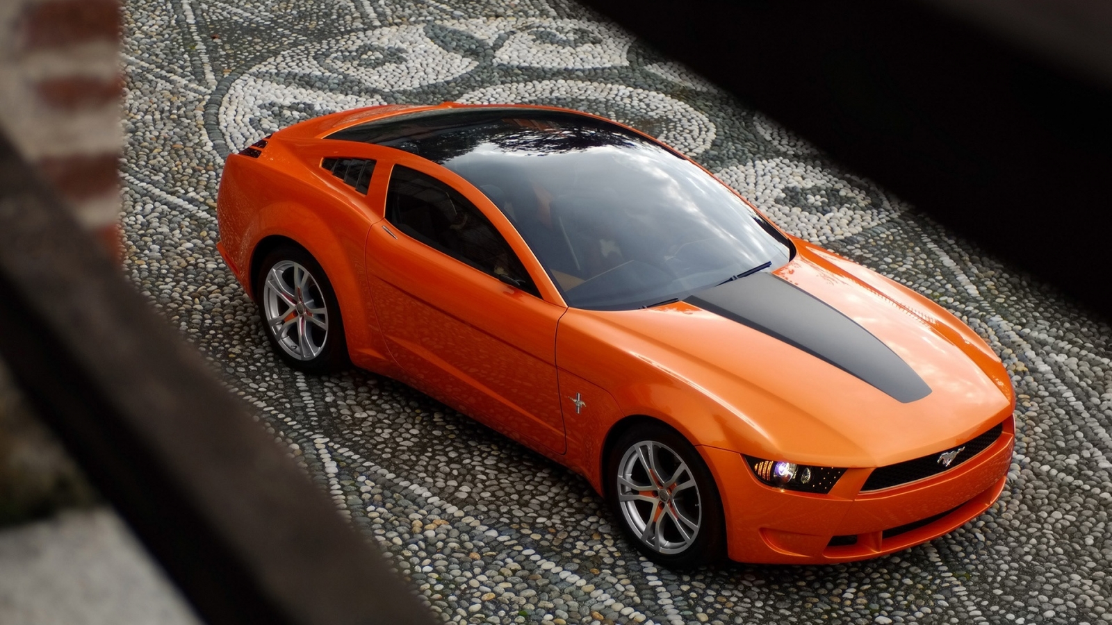 Ford Mustang Giugiaro Concept for 1600 x 900 HDTV resolution