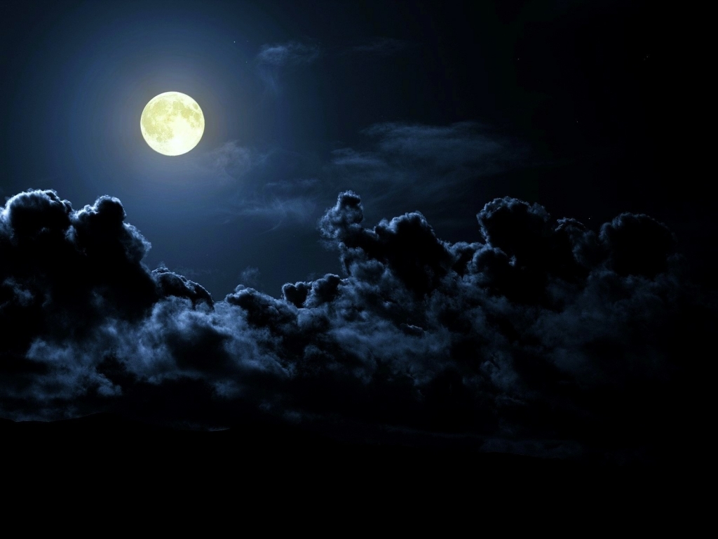 Full Moon Night for 1024 x 768 resolution