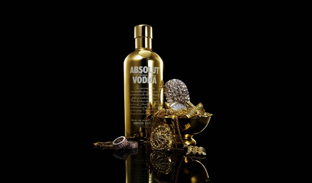 Glamorous Absolut Vodka for 1024 x 600 widescreen resolution