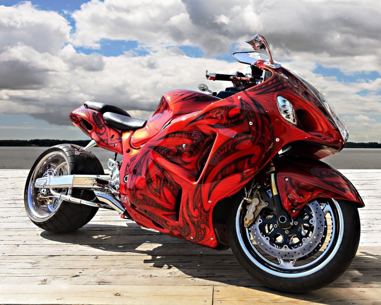 Gorgeous Red Motorcycle for 1280 x 1024 resolution