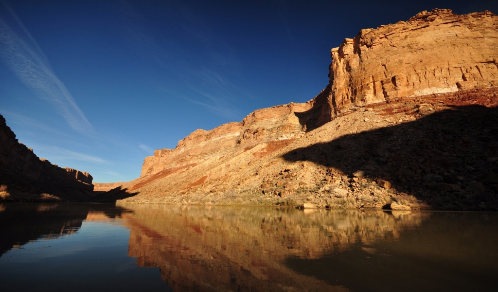 Grand Canyon Reflections for 1024 x 600 widescreen resolution