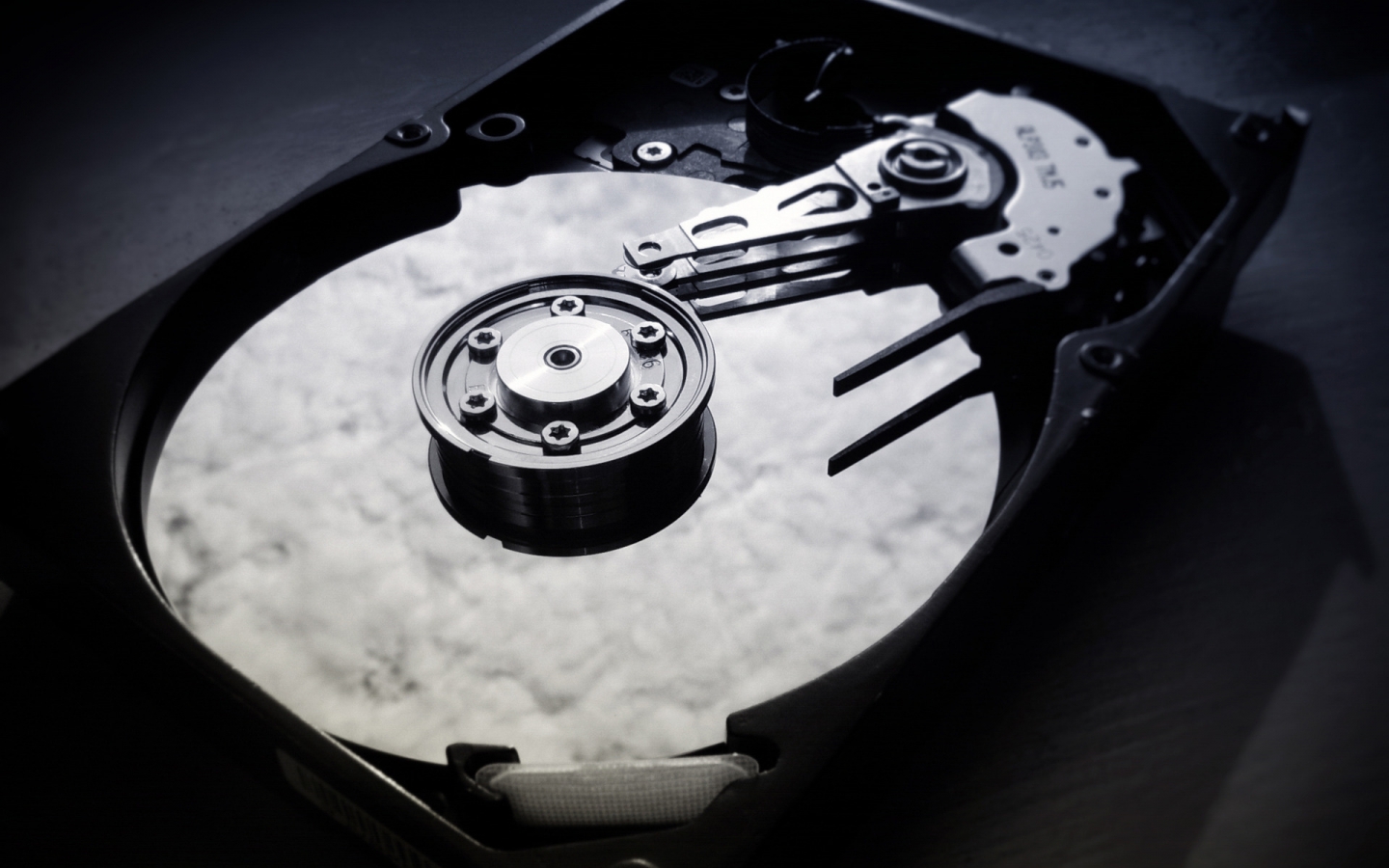 Hard Disk Drive for 1440 x 900 widescreen resolution