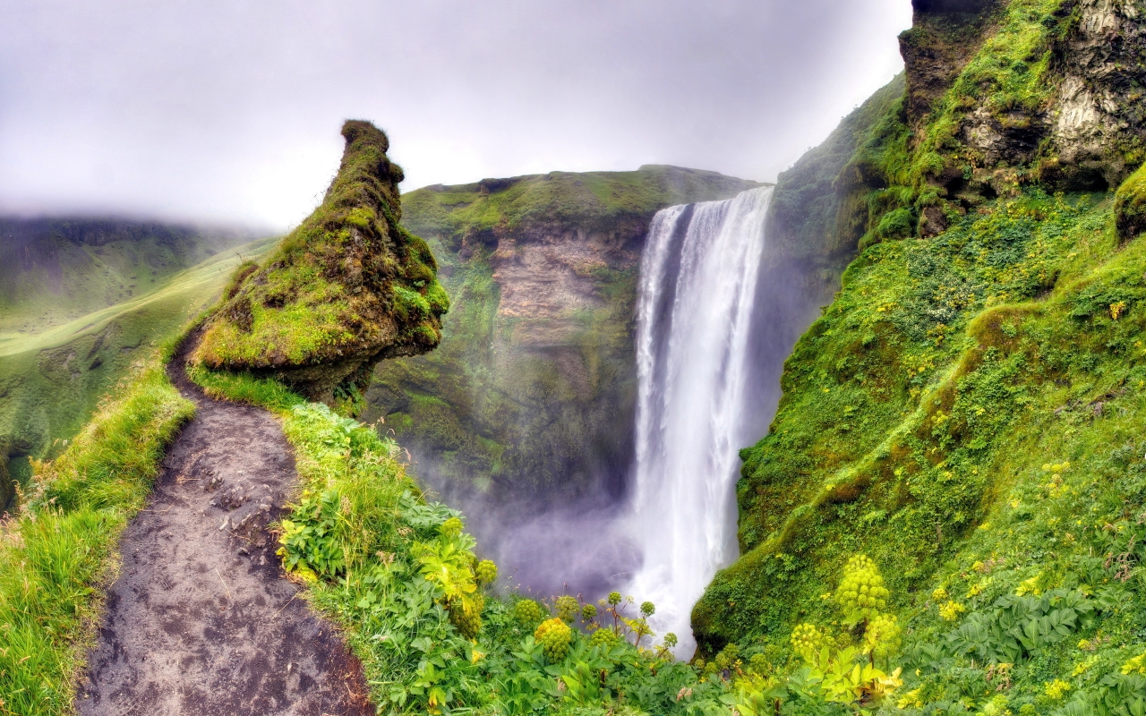 Hills Waterfall for 1280 x 800 widescreen resolution