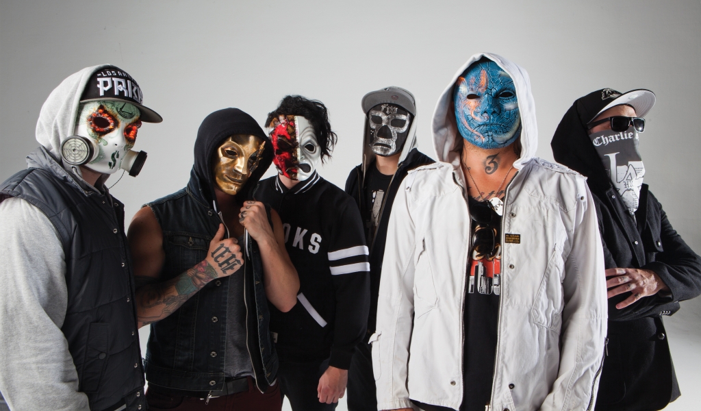 Hollywood Undead Cool for 1024 x 600 widescreen resolution