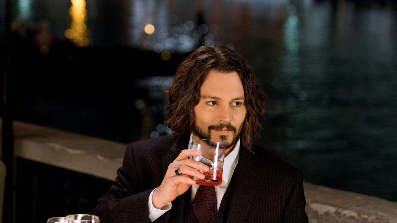 Johnny Depp Drinking for 1280 x 720 HDTV 720p resolution