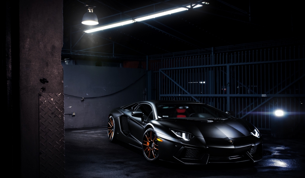 Lamborghini Aventador LP 700-4 for 1024 x 600 widescreen resolution