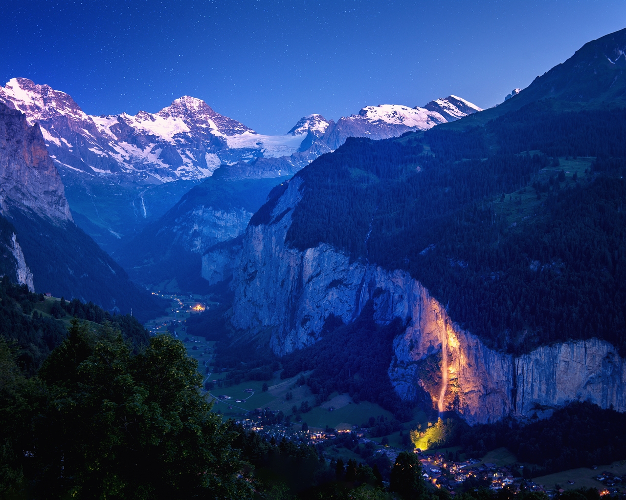 Lauterbrunnen Valley for 1280 x 1024 resolution