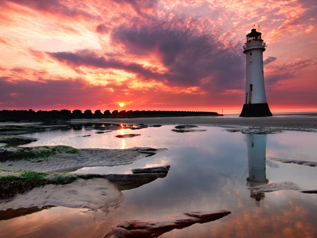 Lighthouse Sunset View for 1024 x 768 resolution