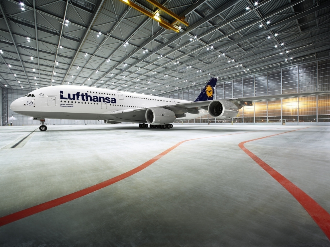 Lufthansa for 1152 x 864 resolution