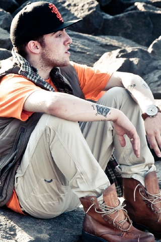 Mac Miller for 320 x 480 iPhone resolution