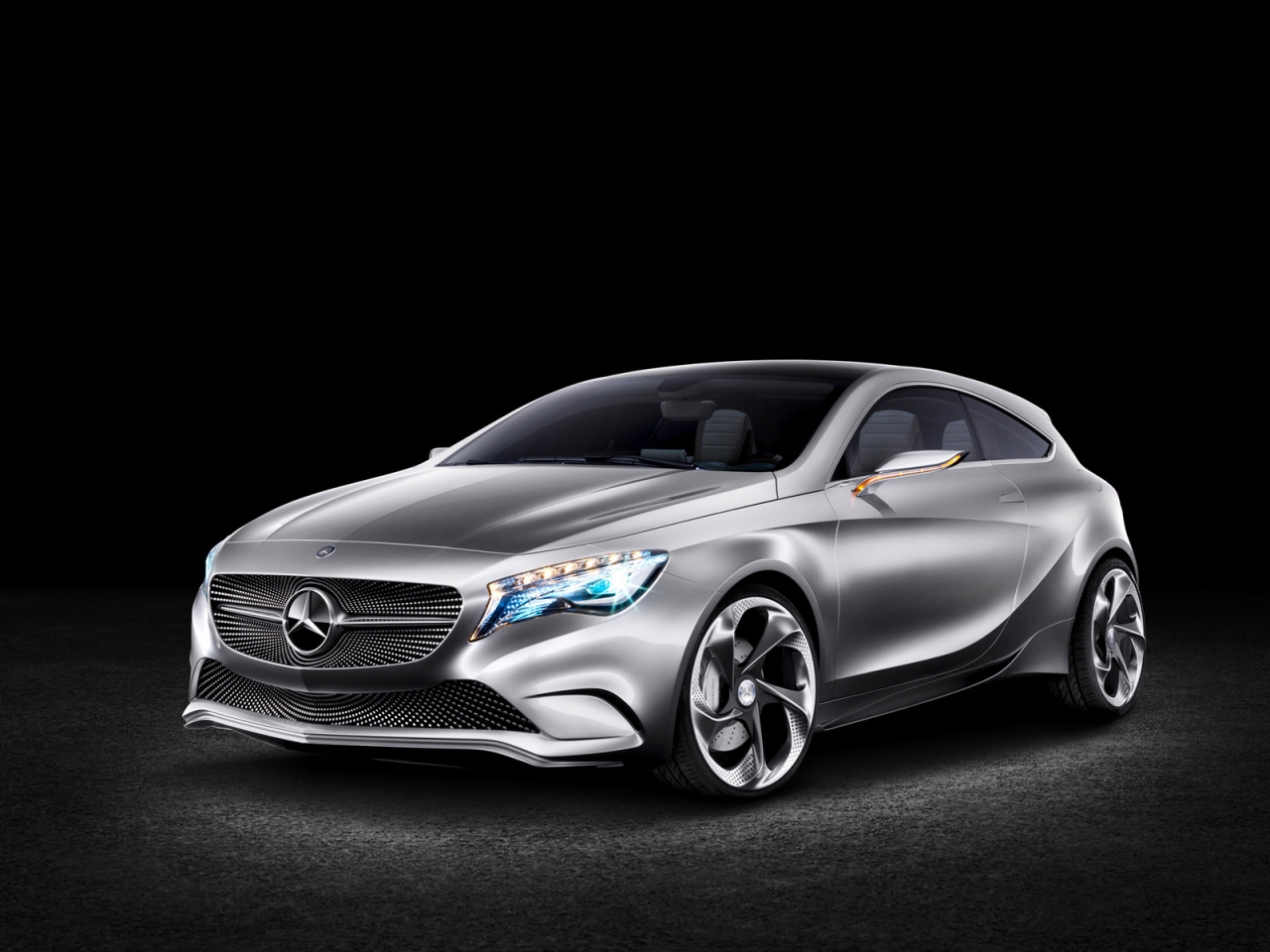 Mercedes Benz Concept A Class for 1280 x 960 resolution