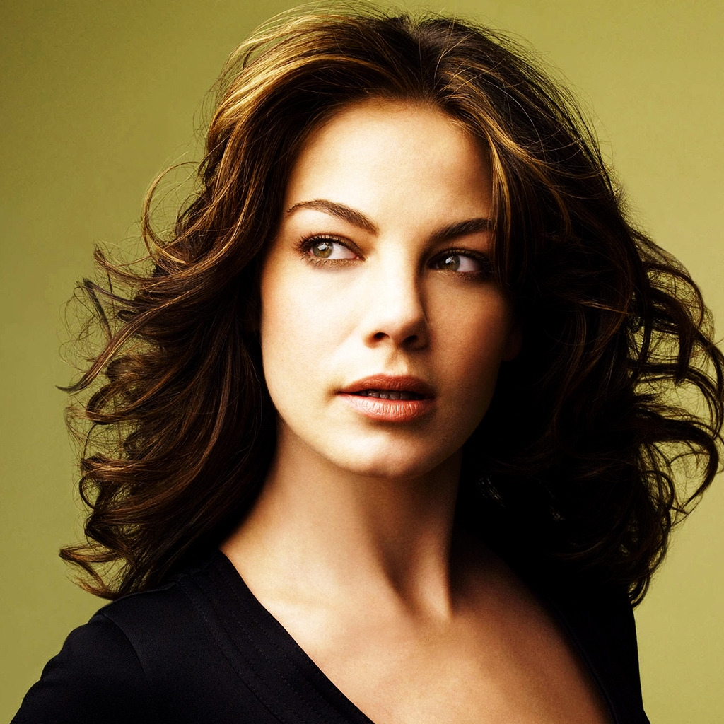 Michelle Monaghan for 1024 x 1024 iPad resolution
