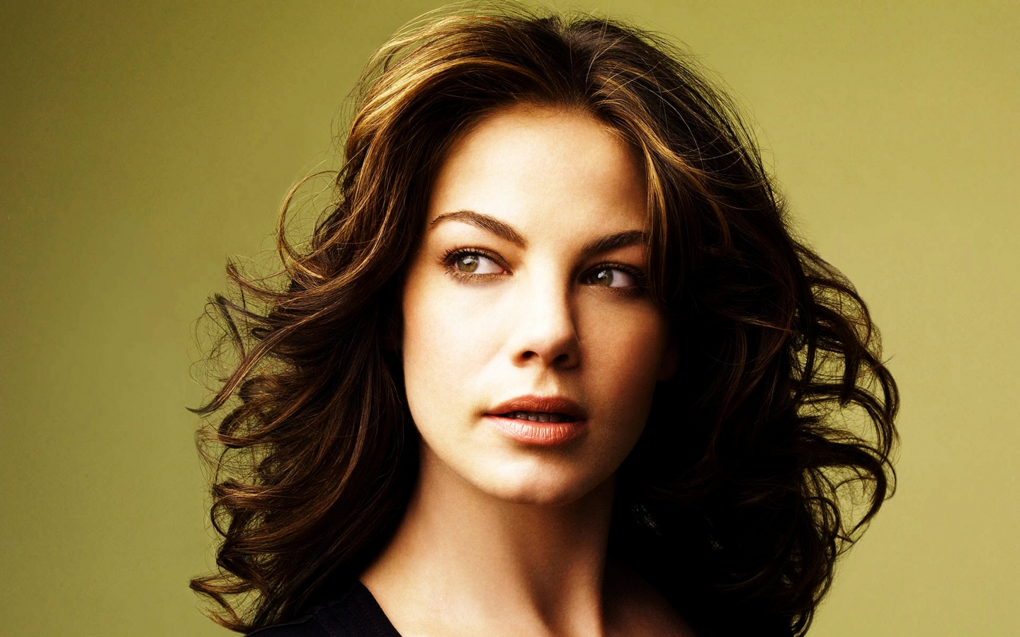 Michelle Monaghan for 1440 x 900 widescreen resolution