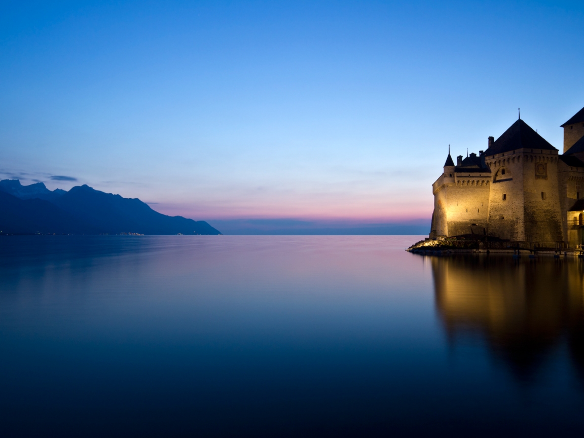 Montreux for 1152 x 864 resolution