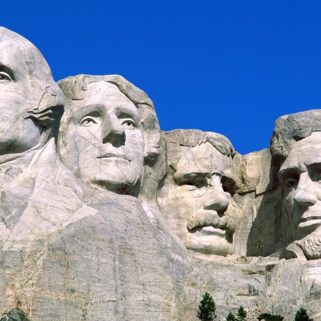 Mount Rushmore for 1024 x 1024 iPad resolution